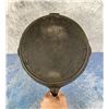 Image 4 : Favorite Piqua Ware 8 1/2 Cast Iron Skillet
