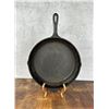 Image 1 : Lodge Number 12 SK Cast Iron Skillet D