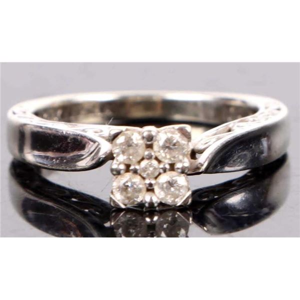 10K WHITE GOLD DIAMOND LADIES RING