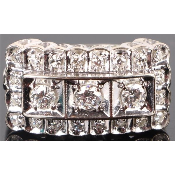 14K WHITE GOLD DIAMOND LADIES RING