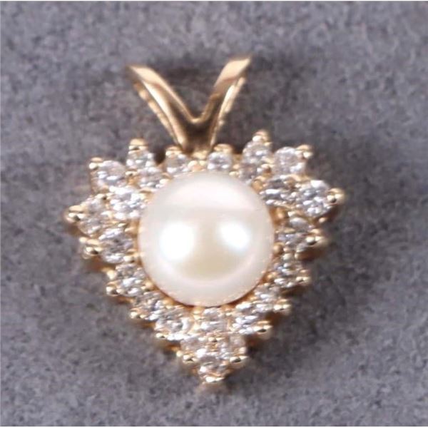 14K YELLOW GOLD DIAMOND PEARL HEART PENDANT