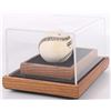 Image 5 : MICKEY MANTLE BASEBALL & .999 SILVER COIN W/ CASE