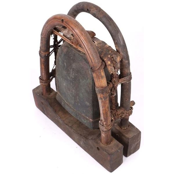 ELEPHANT BELL FROM THAILAND  ANTIQUE BRONZE