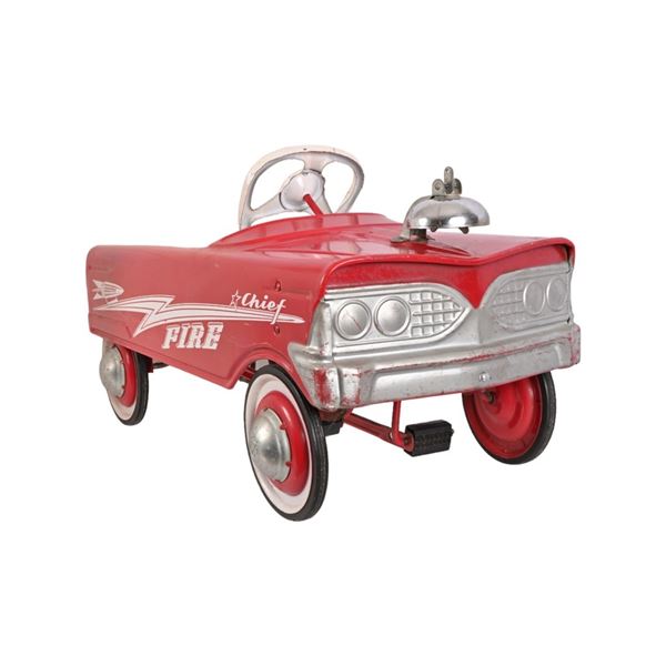 Vintage Murray Red Fire Chief Pedal Car
