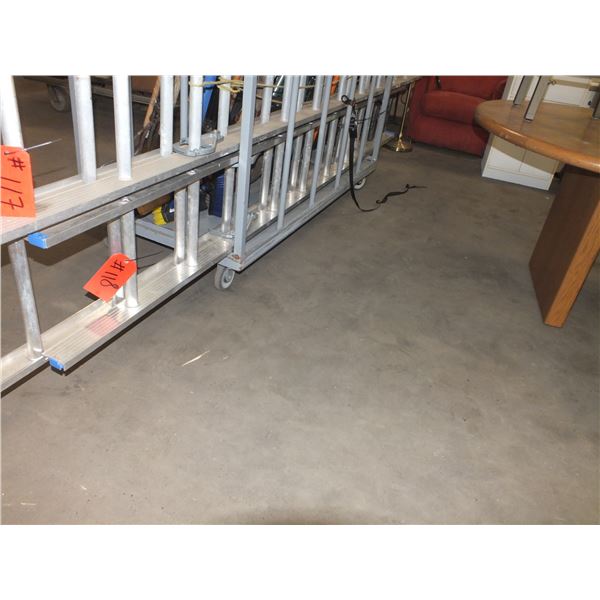 20ft Aluminum Extension Ladder