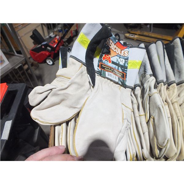 13 Pairs Of Work Gloves