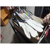 Image 1 : 12 Pairs Of Med Work Gloves
