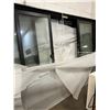 Image 1 : Patio Door