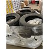 Image 1 : 12 Tires