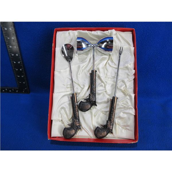 Vintage 3 Piece Bar Set with Revolver Handles