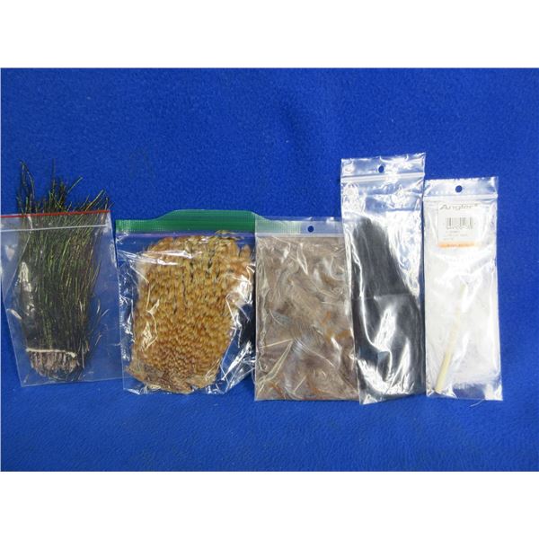 Lot of Assorted Fly Tying Feathers