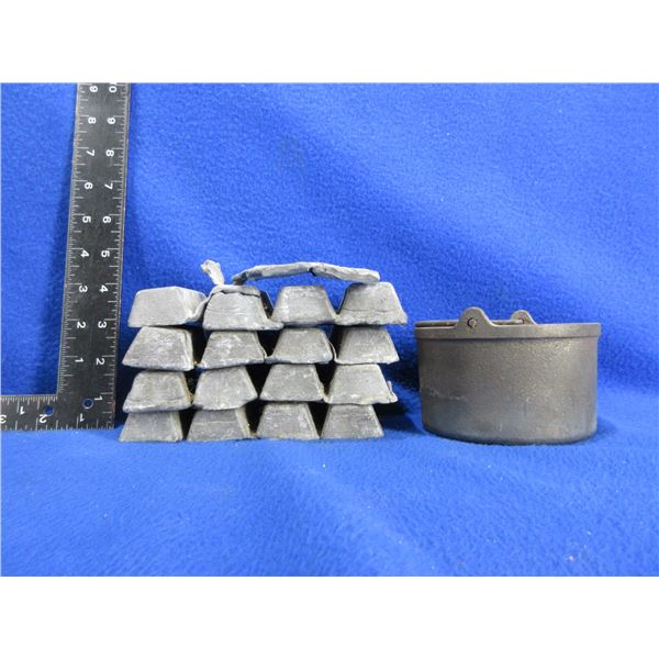 20 lbs of Lead and a Lead Melting Pot