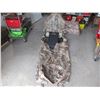 Image 1 : Avery Ducks Unlimited Power Hunter Layout Blind