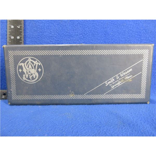 Vintage Smith & Wesson 6" Barreled Revolver Box
