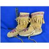 Image 2 : Native American Mukluks with Fringes and Beadwork