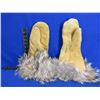 Image 2 : Buckskin Leather Mittens with Fur Trim
