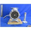 Image 2 : # 22 Cast Iron Manual Meat Grinder