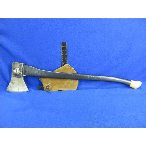 Iltis Original Ox-Head Brand Axe with Leather Sheath