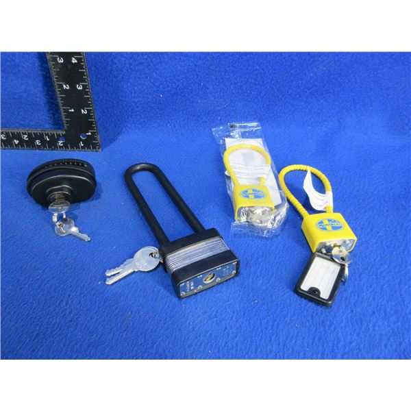 2 Cable Locks, 1 Padlock and 1 Trigger Lock