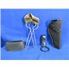 Image 1 : Lot of Misc. Hunting Equipment - Uncle Mike's Holster Size 5, Slip-On Recoil Pad, Game Carrier