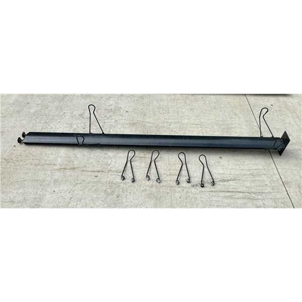 VEHICLE ROOF MOUNT