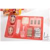 Image 2 : Vintage Barbie's Color n' Curl play set with four with four wigs, Midge and Barbie heads, curlers, d