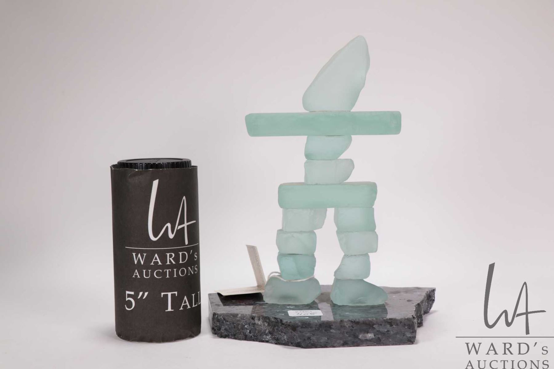 Glass Inukshuk Glass inukshuk on granite base by artist Samwille Nivianxie, Inukjauk ...