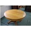 Image 2 : Quarter oak 44" diameter, center pedestal Canadiana dining table