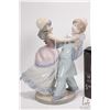 Image 2 : Two Lladro porcelain figurines including "Ballet de Disfraces" no. 5452, 9" in height and Beth sitti