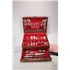 Image 1 : Wooden canteen with a selection of Northumbria sterling silver flatware "Normandy Rose" including ei