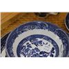 Image 2 : Selection of Johnson Bros. Willow pattern dinnerware including twelve each of 10" plates, 6" bowls, 