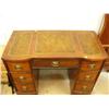 Image 2 : American mahogany leather top desk with 7 drawers, circa 1940 (239)