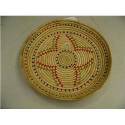 Grass tray by Anna Lupie from Kipnik, AK (2)