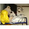 Image 1 : Lot of patchwork quilt, large stuffed bear and stuffed horse (2)