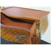 Image 15 : 2-Drawer Bombe Side Table (or Nightstand) w/ Natural Marble Top 29" x 15" x 30"H