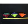 Image 12 : Qty 3 Decorative Glass Bowls by Artist Dale Chihuly, Approx. 5" to 7" Dia, 5.5" H