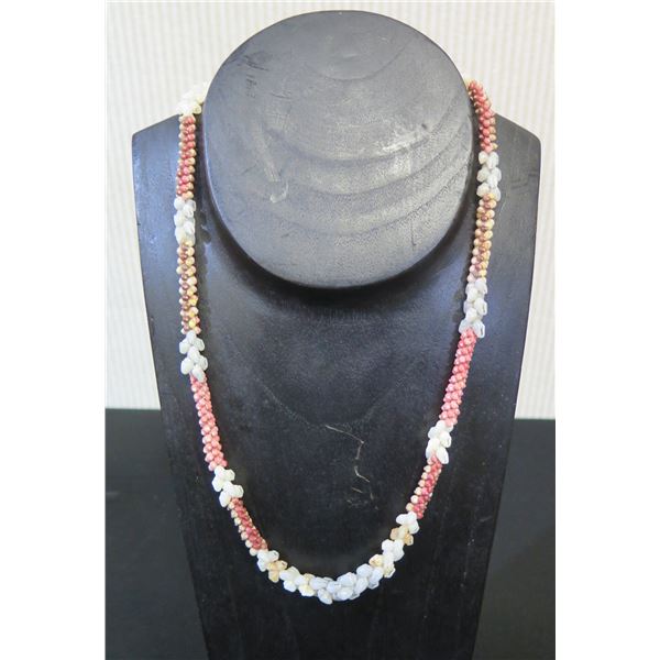 Niihau Shell Lei 24" L