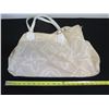 Image 11 : Louis Vuitton White Tote Bag w/ Leather Strap 20" x 15"