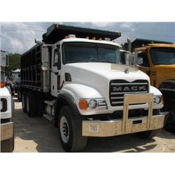 2003 MACK CV713 GRANITE T/A DUMP