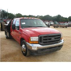 2001 FORD F350 S/A CREW CAB  FLATBED SERVICE TRUCK