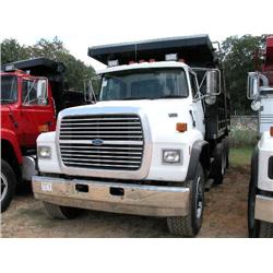1994 FORD LT9000 TRI-AXLE DUMP