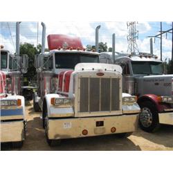 2002 PETERBILT 379 GK T/A TRUCK TRACTOR