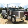 Image 1 : 2001 PETERBILT 378 T/A TRUCK TRACTOR