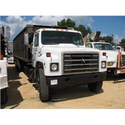 1981 INTERNATIONAL 1874 T/A DUMP