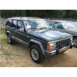 1989 JEEP CHEROKEE LAREDO 4X4