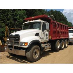 2006 MACK CV713 GRANITE TRI-AXLE DUMP