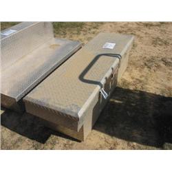 DELTA ALUMINUM TRUCK TOOL BOX