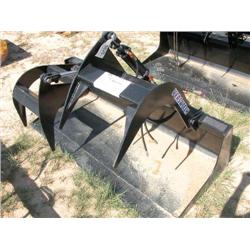 (UNUSED) 2006 VERSATECH GRAPPLE BUCKET W/ UNIVERSAL QUICK ATTACH