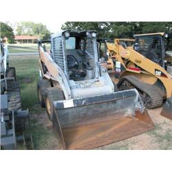 CAT 242 SKID STEER LOADER