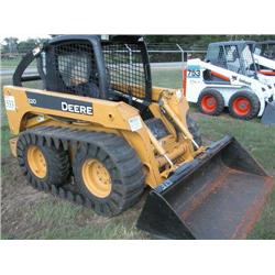 JOHN DEERE 320 SKID STEER